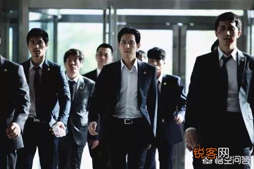 韩国电影《新世界》中,如果丁青不死,他会怎么对待李子成？