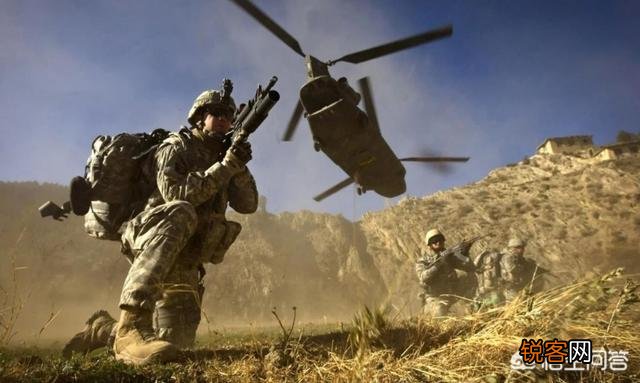 伊拉克政府军已经达60万,都是美国装备起来的,美国为什么还不肯从伊拉克撤军呢？