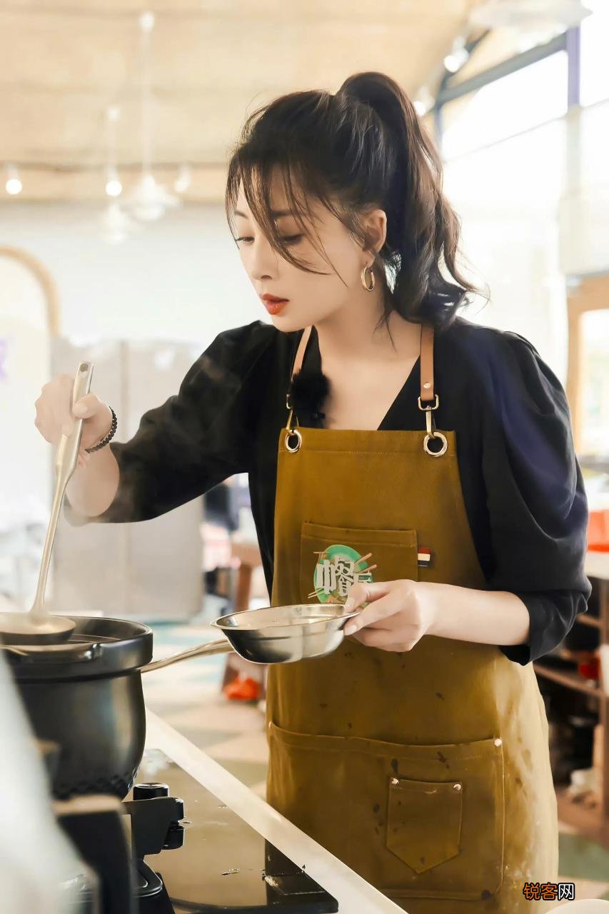 殷桃前夫因受贿入狱 演员殷桃出什么事了
