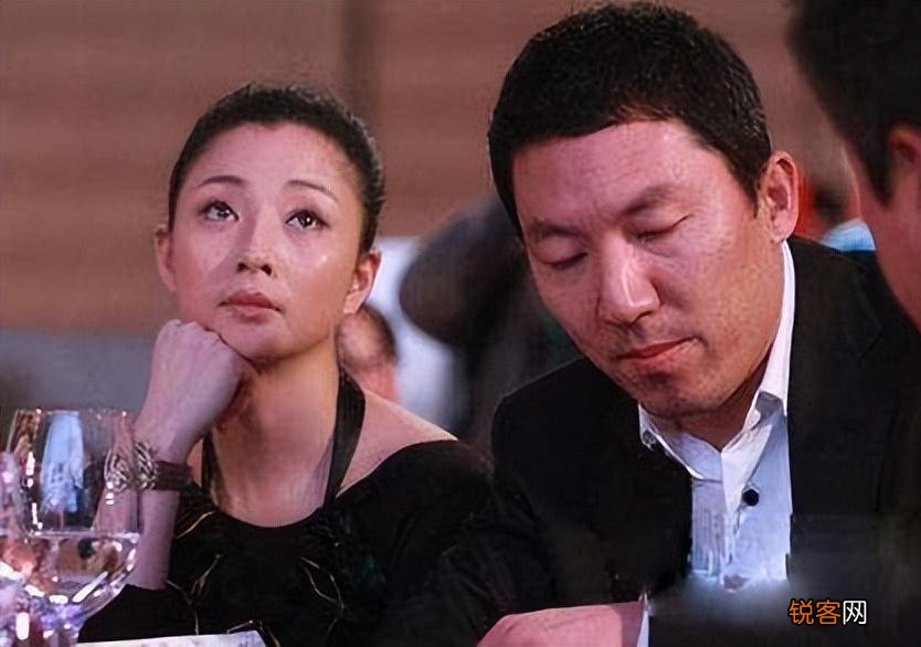 殷桃前夫因受贿入狱 演员殷桃出什么事了