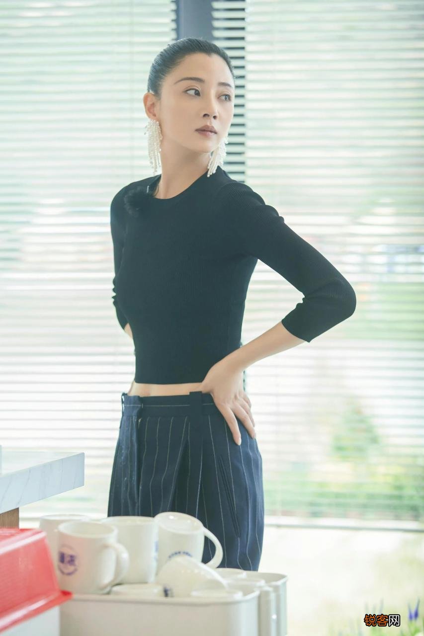 殷桃前夫因受贿入狱 演员殷桃出什么事了