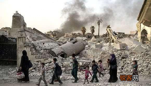 伊拉克现在为什么这么穷？萨达姆时代为什么那么富？