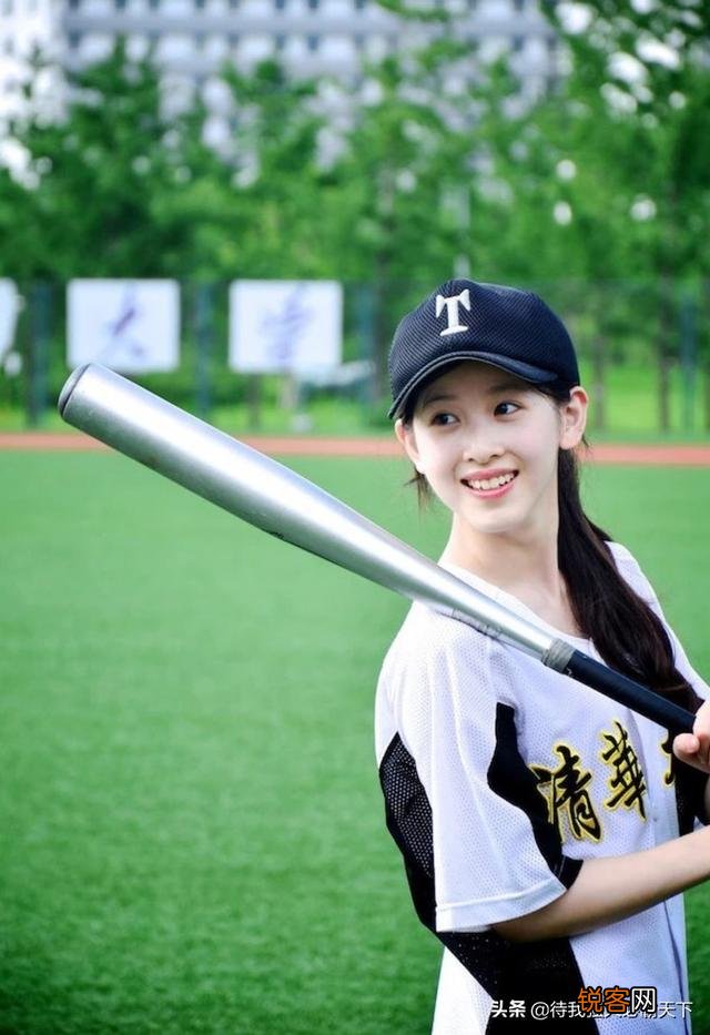 为什么说章泽天是一个狠角色？