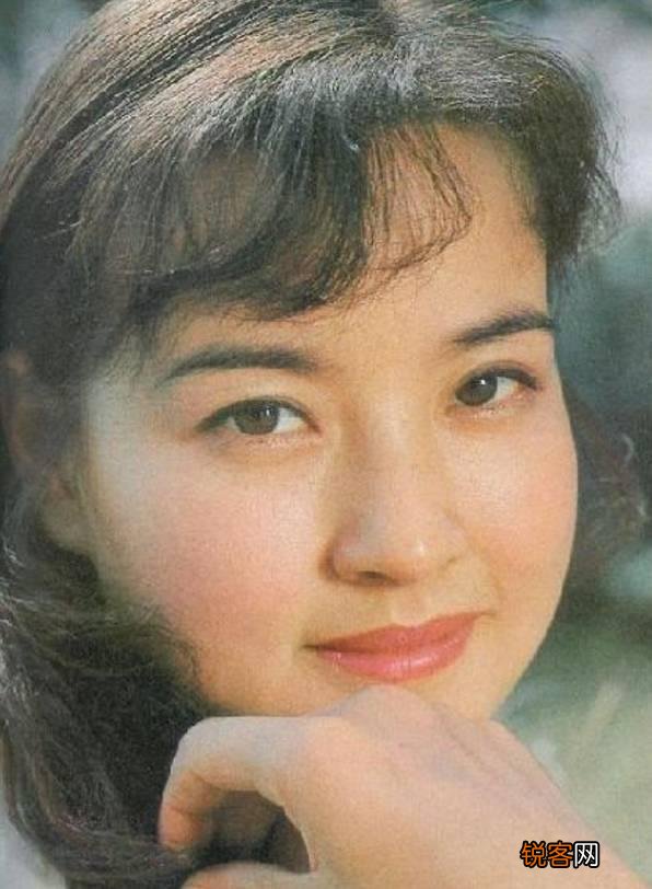 你认为中国影史上最美的女性是谁？