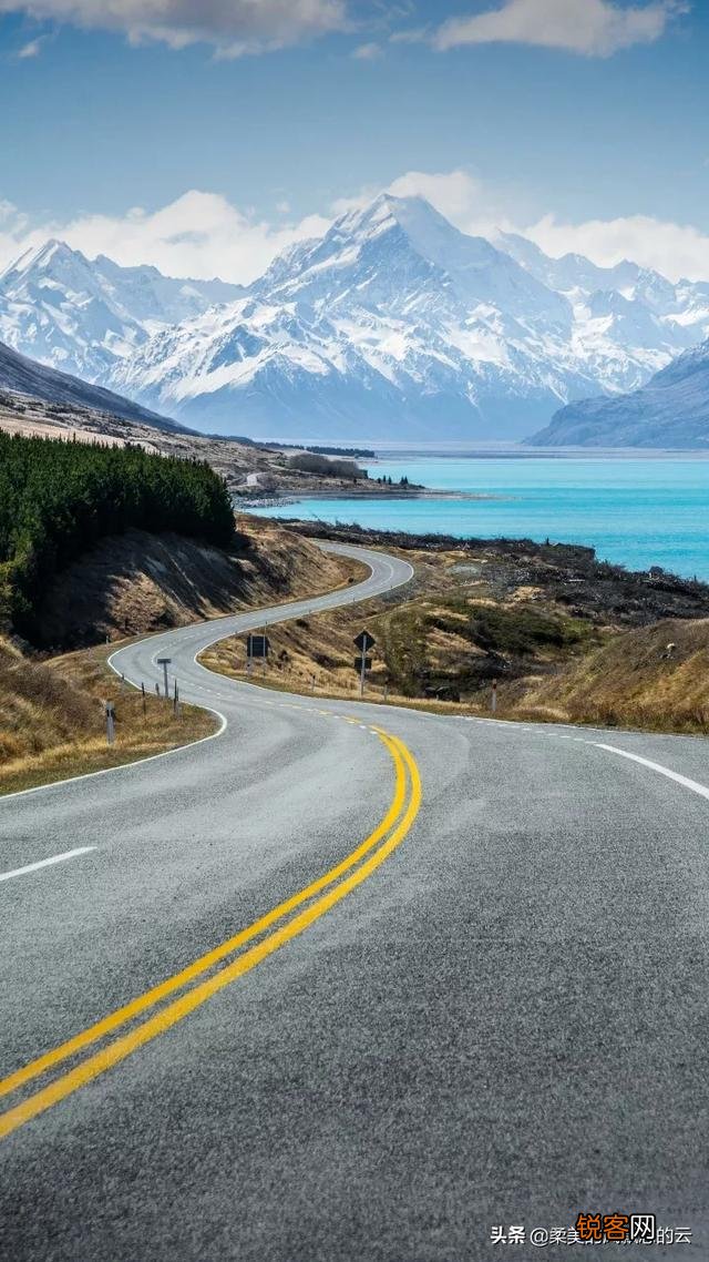 怎样理解“人从桥上过,桥流水不流”这句话？