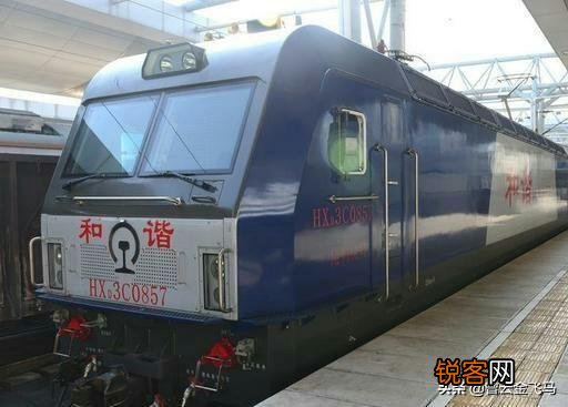 怎样理解“人从桥上过,桥流水不流”这句话？