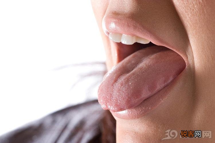 打嗝不止怎么办 或能迅速止嗝