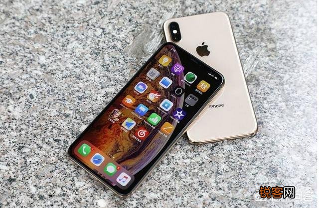 现在买iPhoneX比较好还是iPhone Xs？