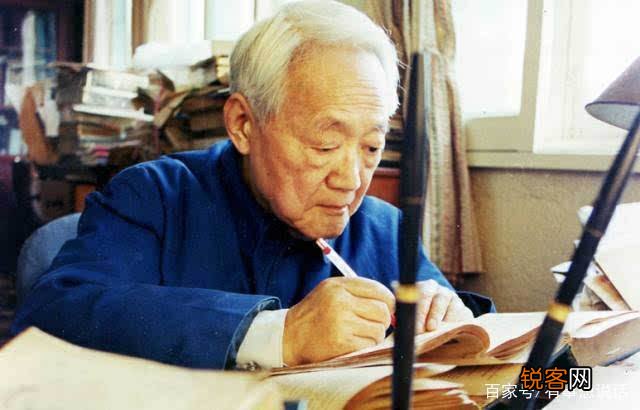 现代史上文笔最好的十位作家 中国当代十大作家是谁
