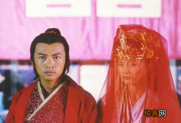 周芷若身世之谜 她的父亲到底是皇帝，还是一介平民