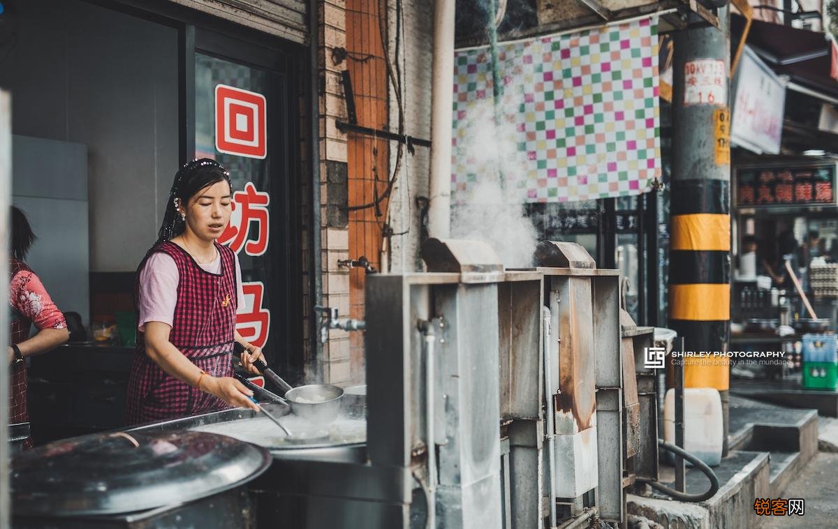 西安的宝藏美食街 这才是西安人的美食胜地
