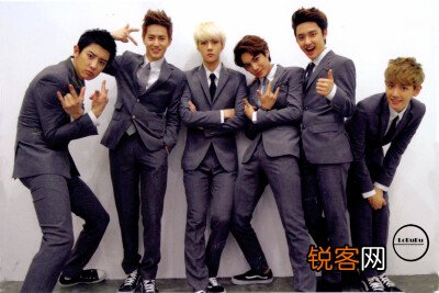 EXO12位成员现状 黄子韬回家继承父业，鹿晗因恋爱打烂一手好牌