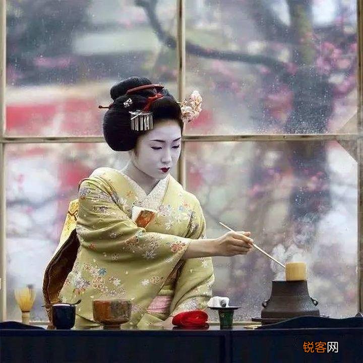 抹茶是用什么东西做成的 为什么叫抹茶呢