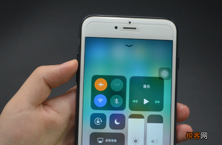 飞行模式有什么用 原来手机“飞行模式”有这么多好用处