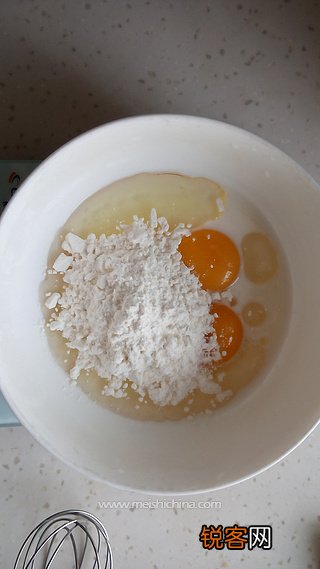 梦幻纸杯蛋糕的做法