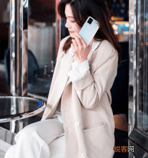 最好用的手机 公认的性价比高的手机