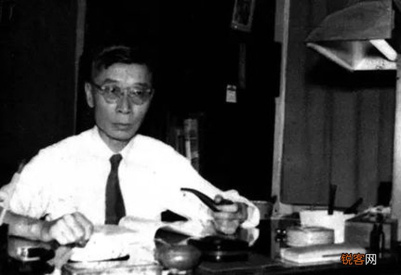 傅雷翻译了多少作品?