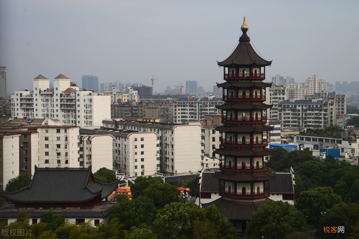 最近十年GDP排名上升最快的五个省份 有你所在的省份吗