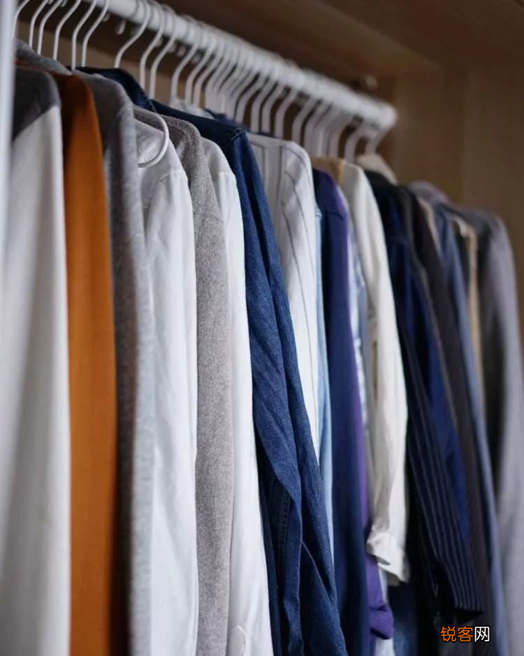 丢掉100件衣服后我学会了衣柜管理