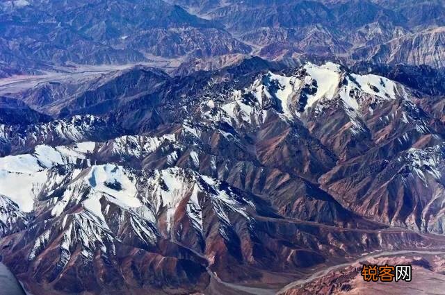 昆仑山里面到底有什么,为何要常年派兵把守？