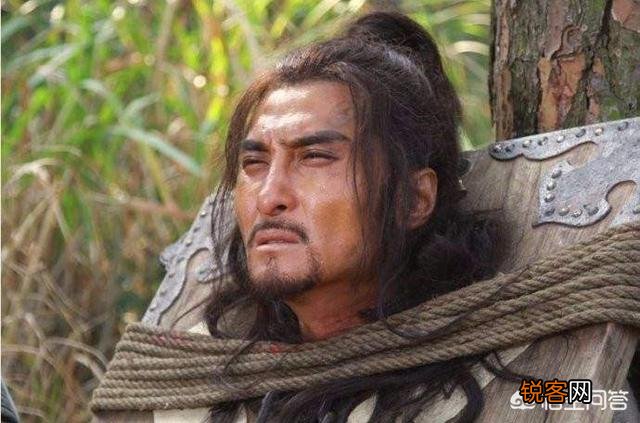 林冲卢俊义武松都犯罪发配,他们是同门师兄弟,谁的表现最硬气？