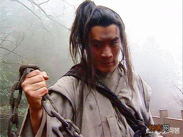 林冲卢俊义武松都犯罪发配,他们是同门师兄弟,谁的表现最硬气？