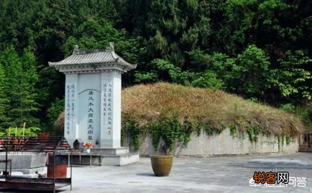 袁天罡墓有多牛,为何摆在那历经千年却无一人敢盗？