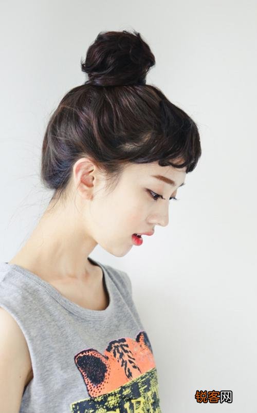 如何找到适合自己的发型 脸大、脸圆的女生，一定要试试这5款发型，气质显脸小