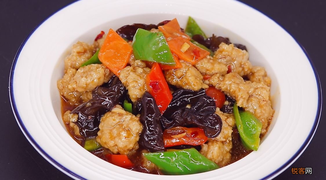 鱼香滑肉的做法 吃起来弹弹的，饭店都没有卖