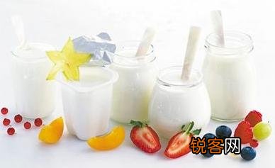 如何识别假酸奶？