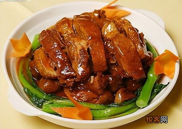 哪几种人不能吃鸽子 常吃鸽子肉有哪些好处