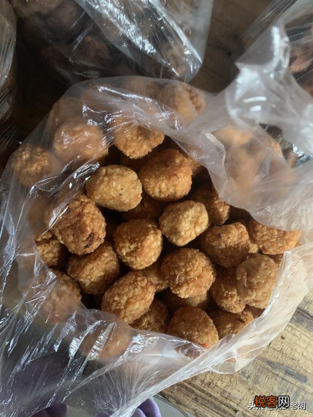 如何摆摊卖东西？