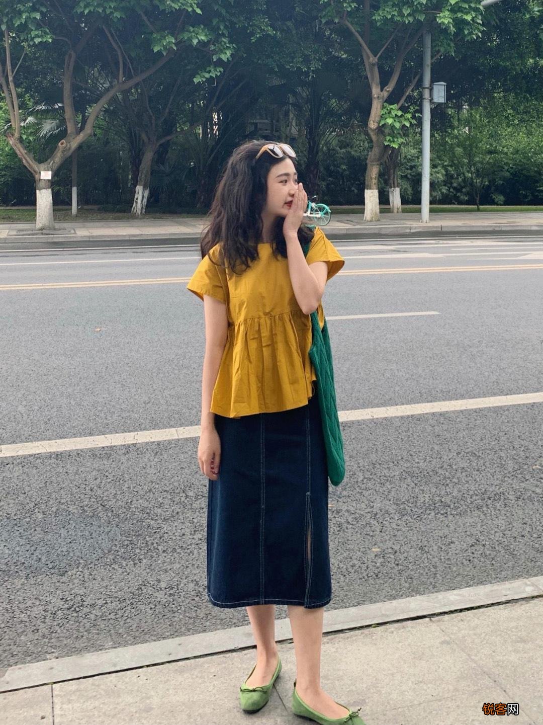 黄黑皮肤适合穿什么颜色的衣服 轻松打造显白穿搭