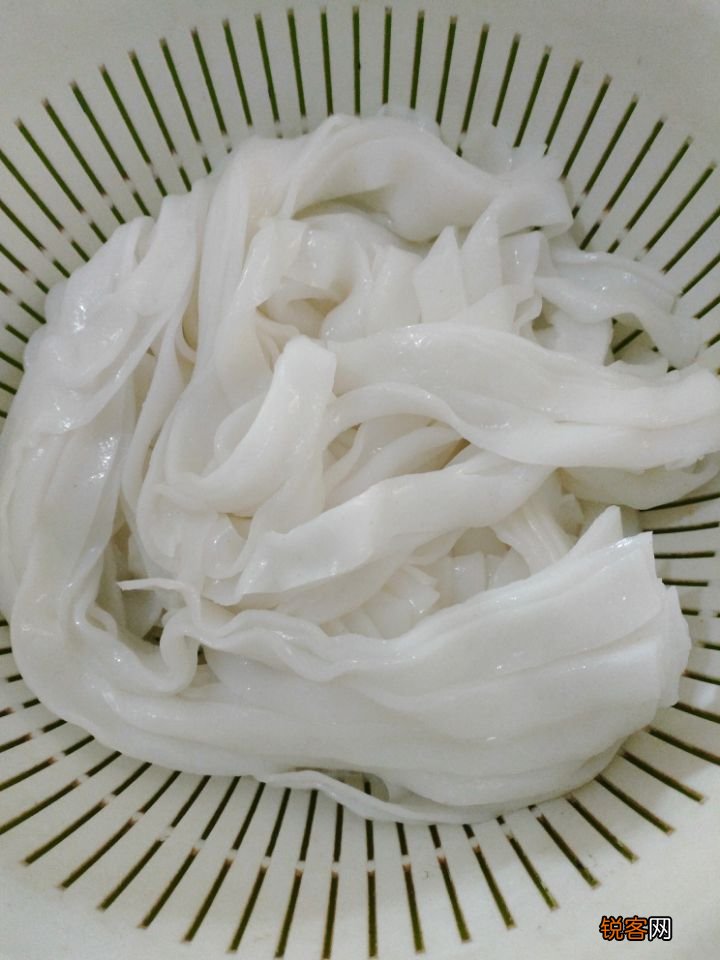 河粉是什么做的 河粉的家常做法