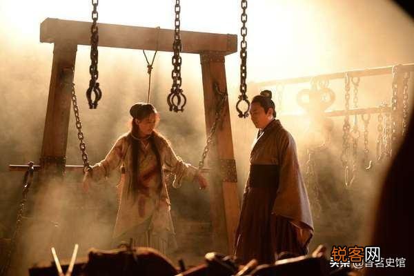 窦娥被官府冤杀,为什么却发下“三年大旱”毒誓,拉老百姓垫背？