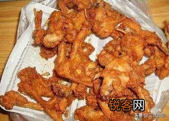 街边小摊,炸鸡架骨15块钱一斤再送半斤,这个到底是什么肉？