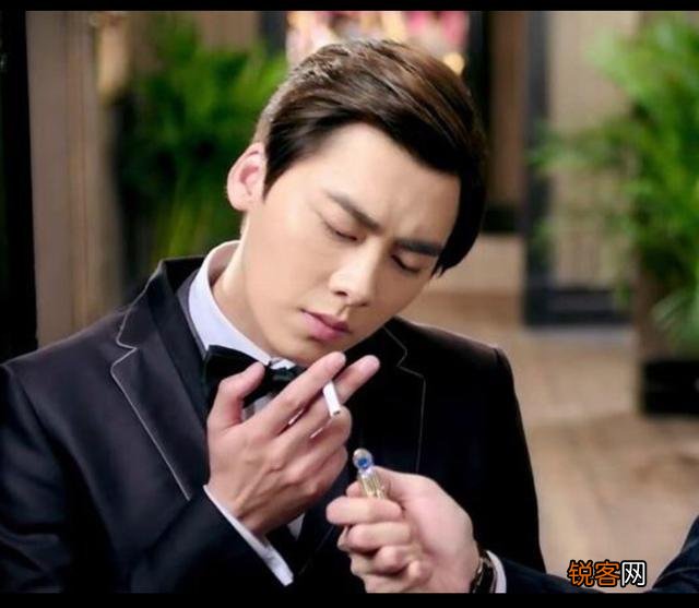80后的你最欣赏哪位实力派演员的演技？为什么？