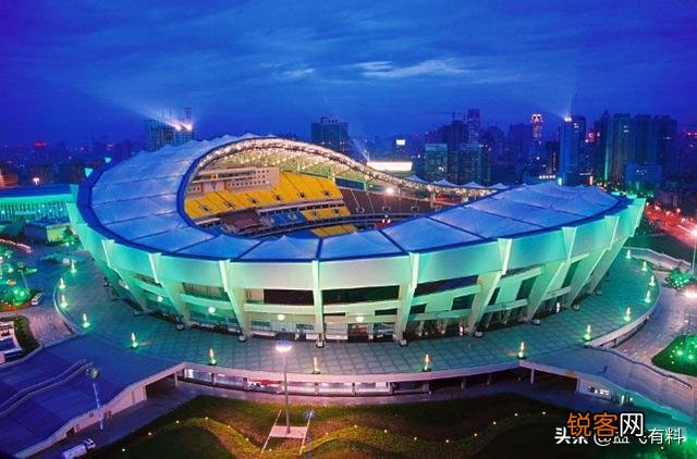 到2021年,上海将会有四座专业足球场,届时会出现新的职业俱乐部吗？