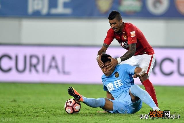 中国啥时候才会有像伯纳乌,诺坎普那样的专业足球场啊？