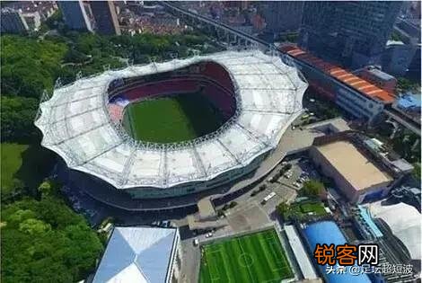 中国啥时候才会有像伯纳乌,诺坎普那样的专业足球场啊？