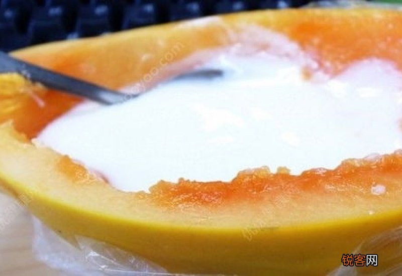 木瓜酸奶什么时候吃最好 木瓜酸奶怎么吃丰胸