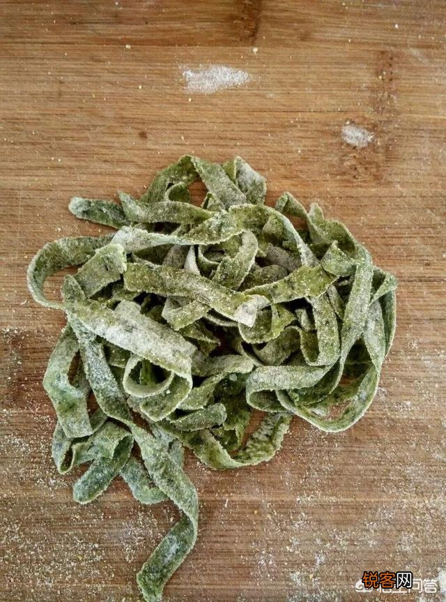 春天挖野菜,你认识刺角芽吗？怎么吃？