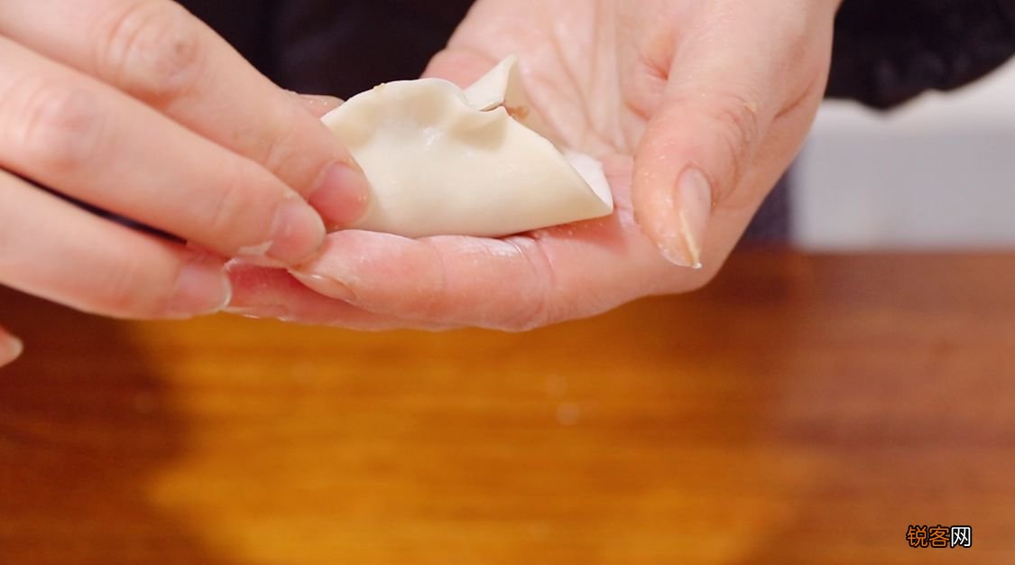 大虾锅贴的做法 鲜嫩多汁