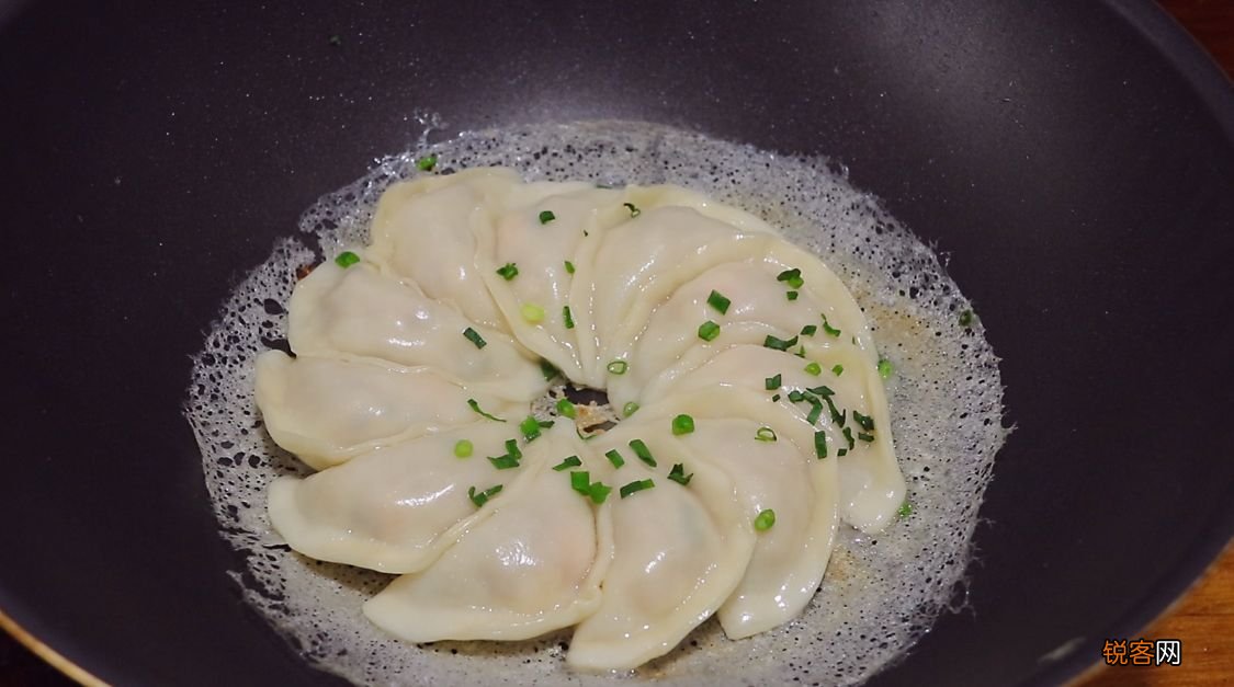 大虾锅贴的做法 鲜嫩多汁