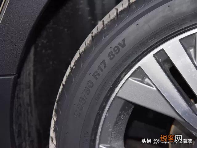 有哪些10万左右的油耗低、安全性高的车推荐?