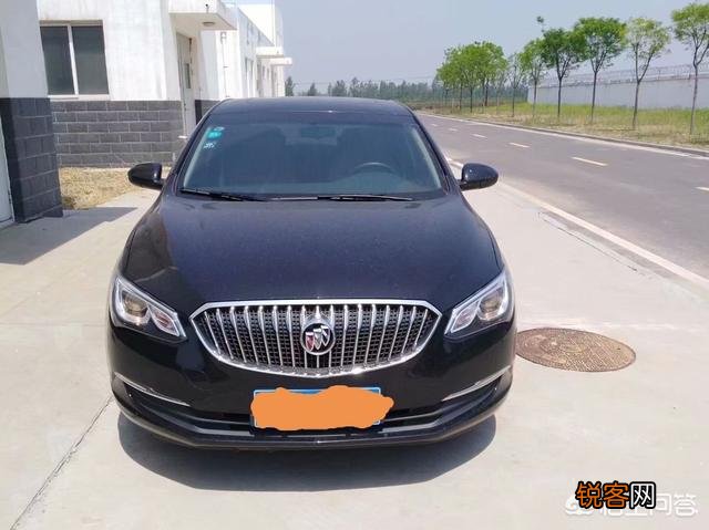 10万元左右的购车预算,你会选择手动挡的车还是自动挡车呢,原因是什么？