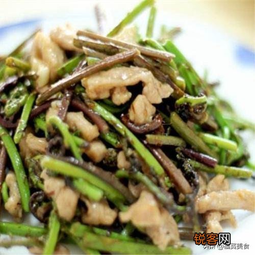 如图 农村到处可见的黄花多汁的野菜能食用吗？？