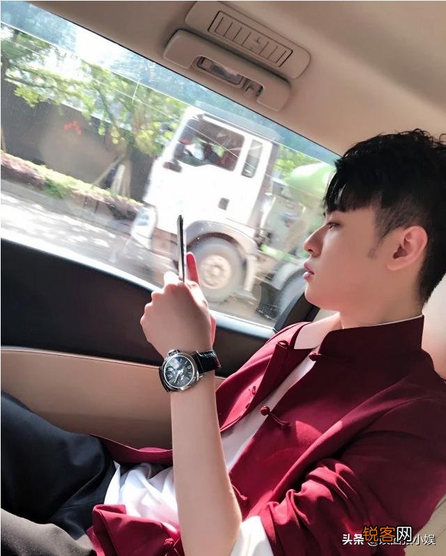 五年或多年后,大家听的相声会都是德云社成员演出的吗？还会有其他非德云社的相声大师吗？