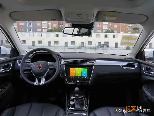 有车主能帮我推荐下10万以内的国产车小型家轿吗？