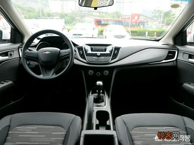 准备开春后买车,落地10万以内,有什么好的推荐吗？